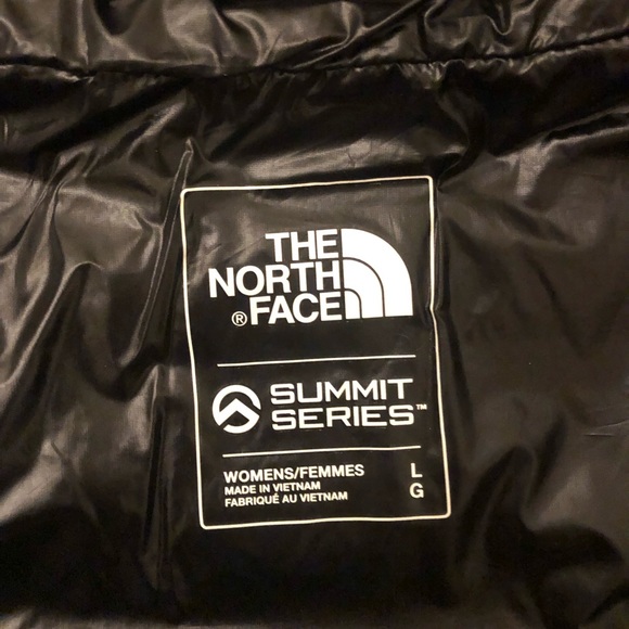 The North Face Summit Series Women’s Parka - Picture 3 of 4